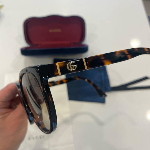 Gucci Havana Frame Brown Gradient Sunglasses - Picture 2 of 4